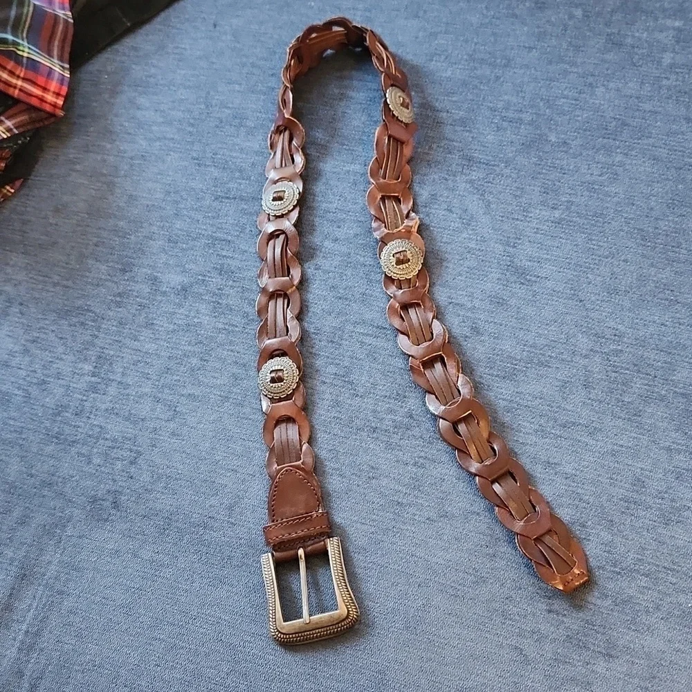 Braided genuin brown braided leather belt with silver tone details sz M